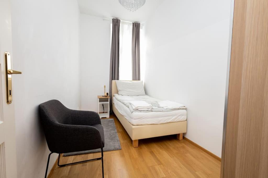 Orestaliving- 3Br On The Daube Canal/Friedensbruecke 비엔나 외부 사진