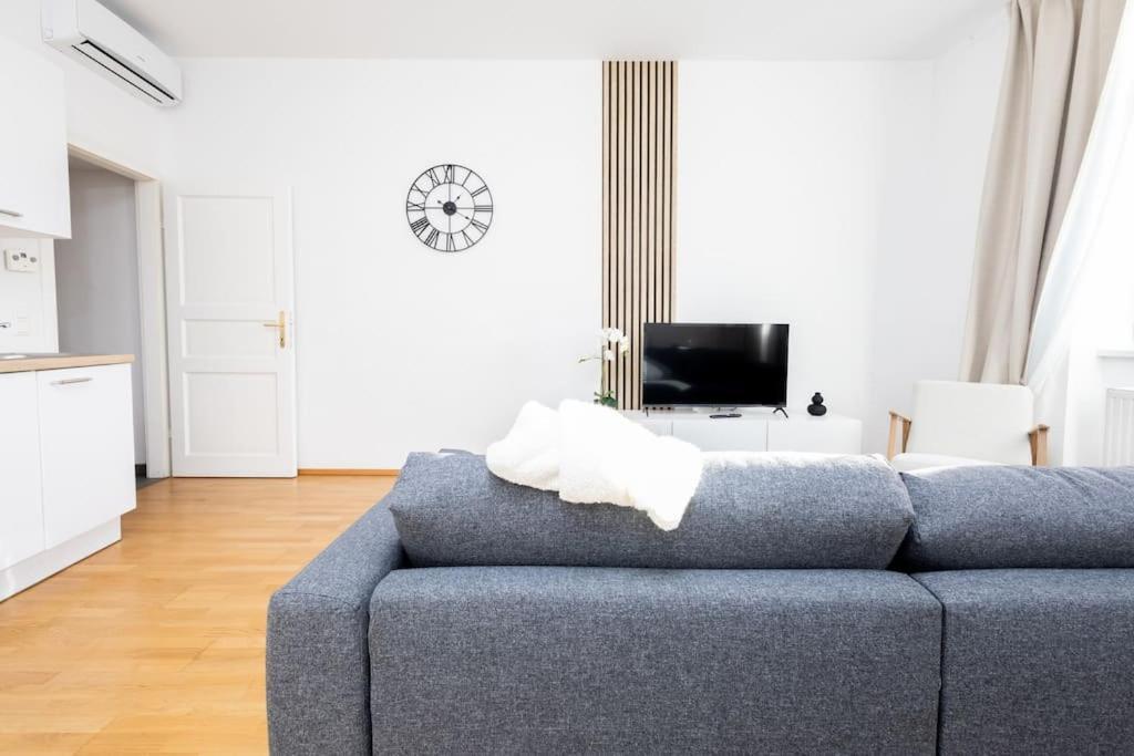 Orestaliving- 3Br On The Daube Canal/Friedensbruecke 비엔나 외부 사진